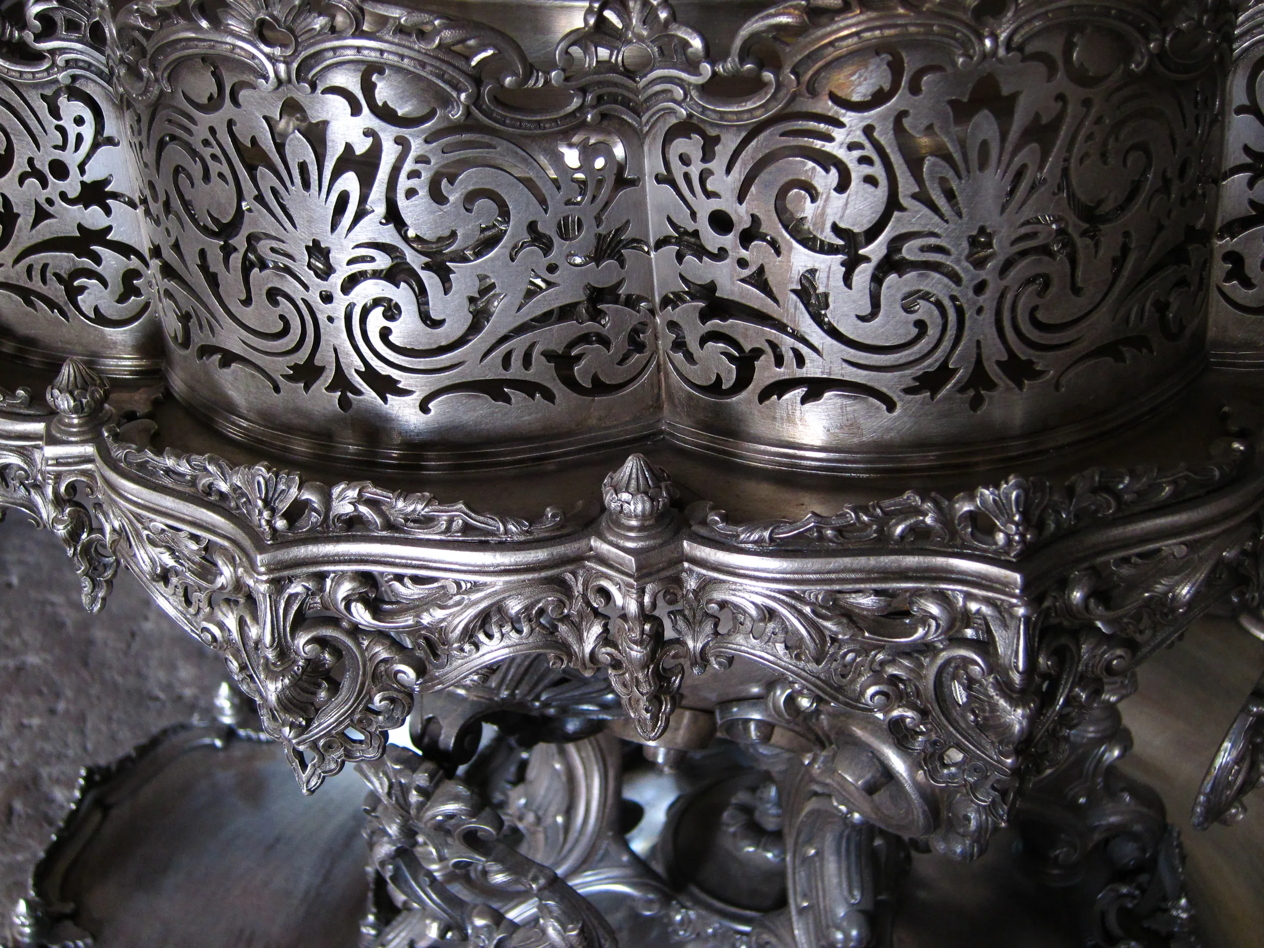 Pewter Tub, Topkapi Palace