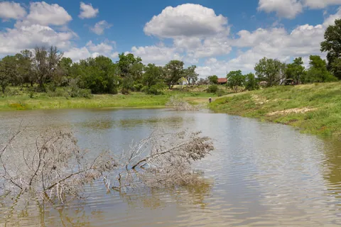 Fishing Lake, Canyon Wren Ranch, Comfort, TX