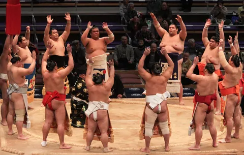 Entrance of the Juryou Rikishi, Fukuoka Kokusai
