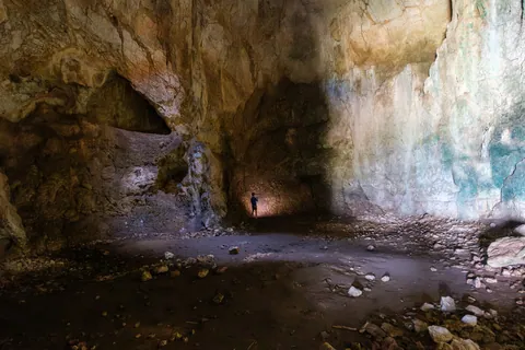 Nestor's Cave
