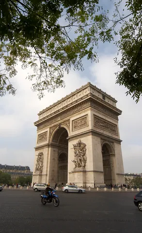 Arc de Triomphe