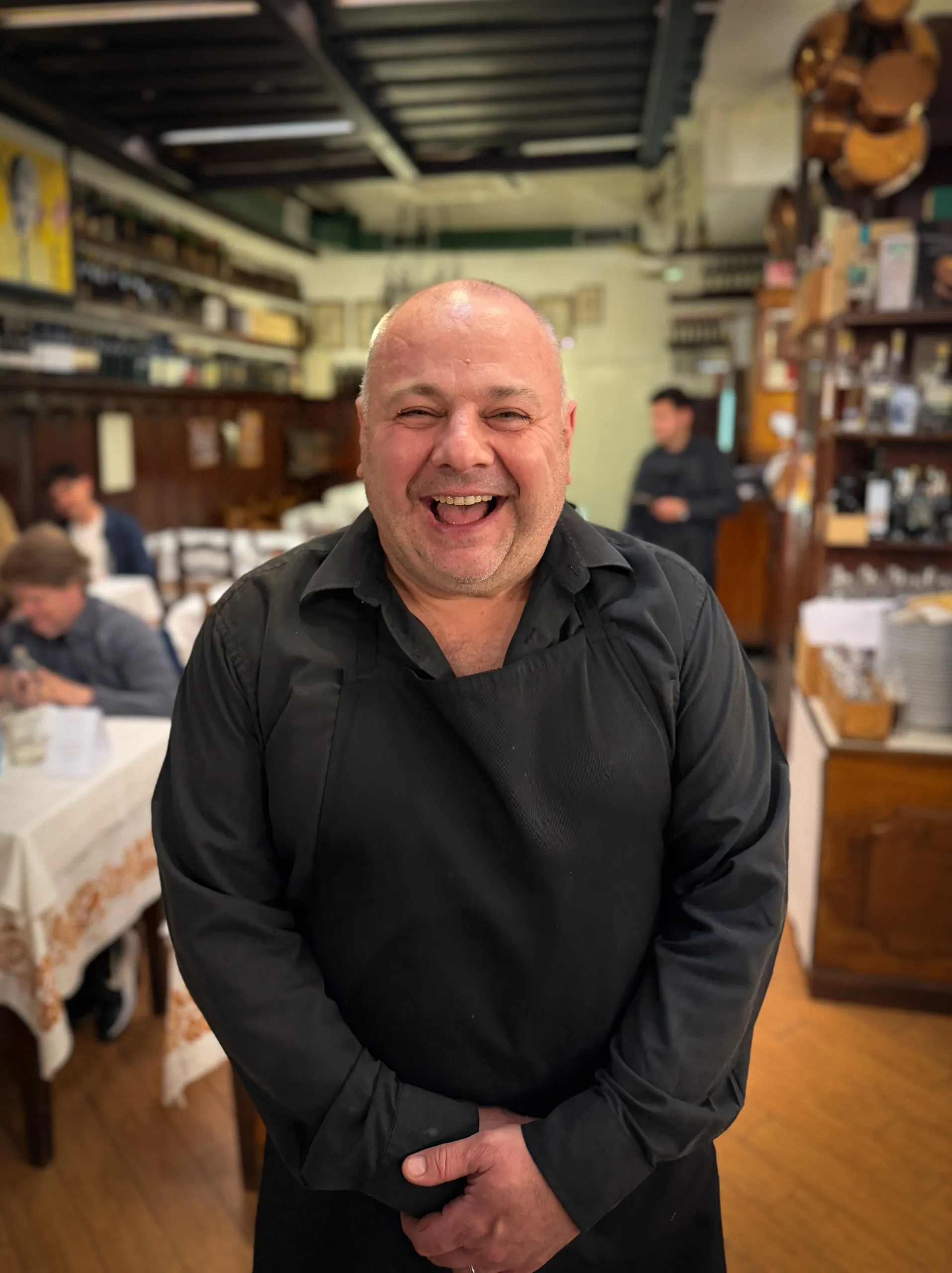 Riccardo Cesari, maitre'd of Da Cesari, Bologna