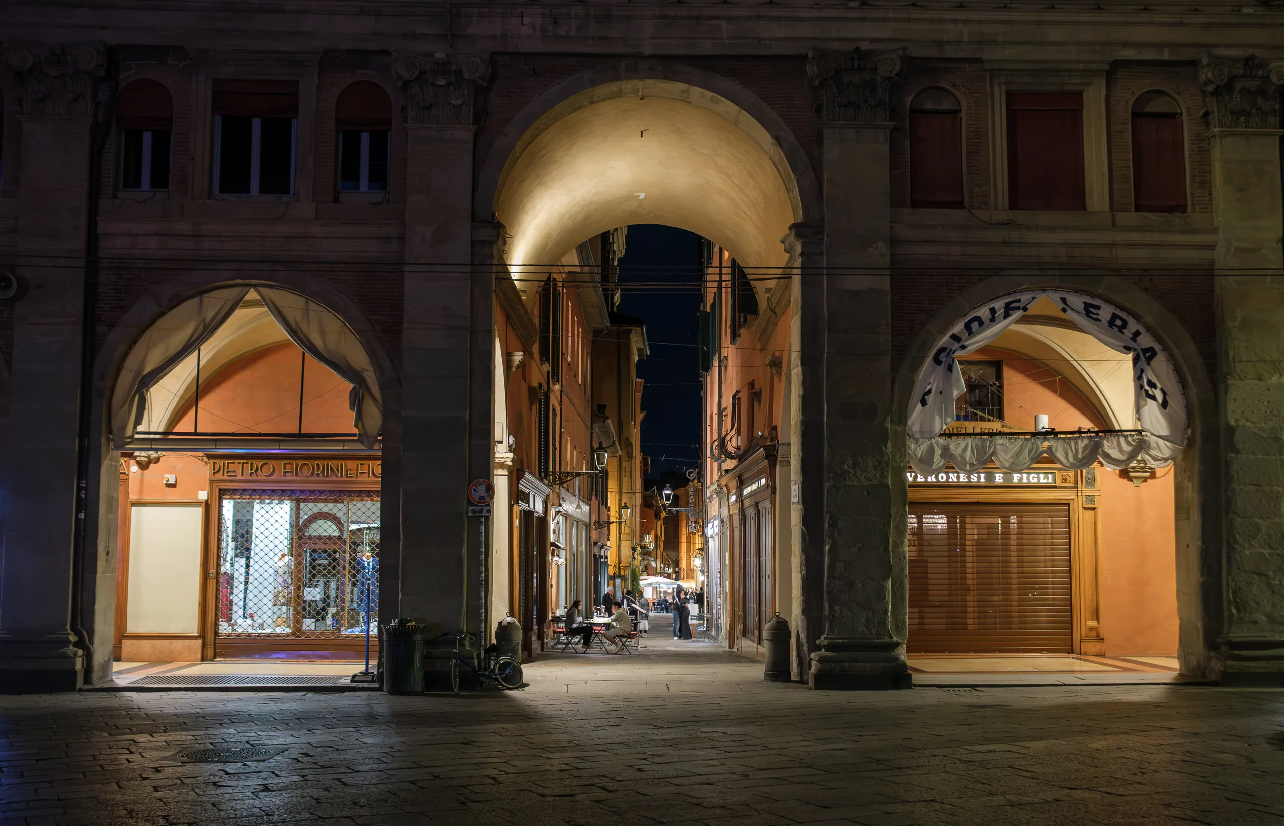Entrance to the Quadrilatero, Piazza Maggiore, Bologna