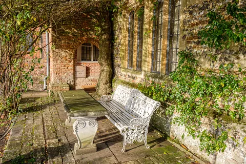 Greys Court