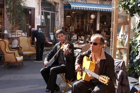 Marché aux Puces - Street Musicians