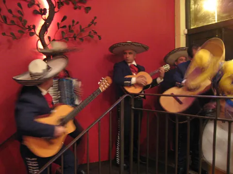 Los Mariachis
