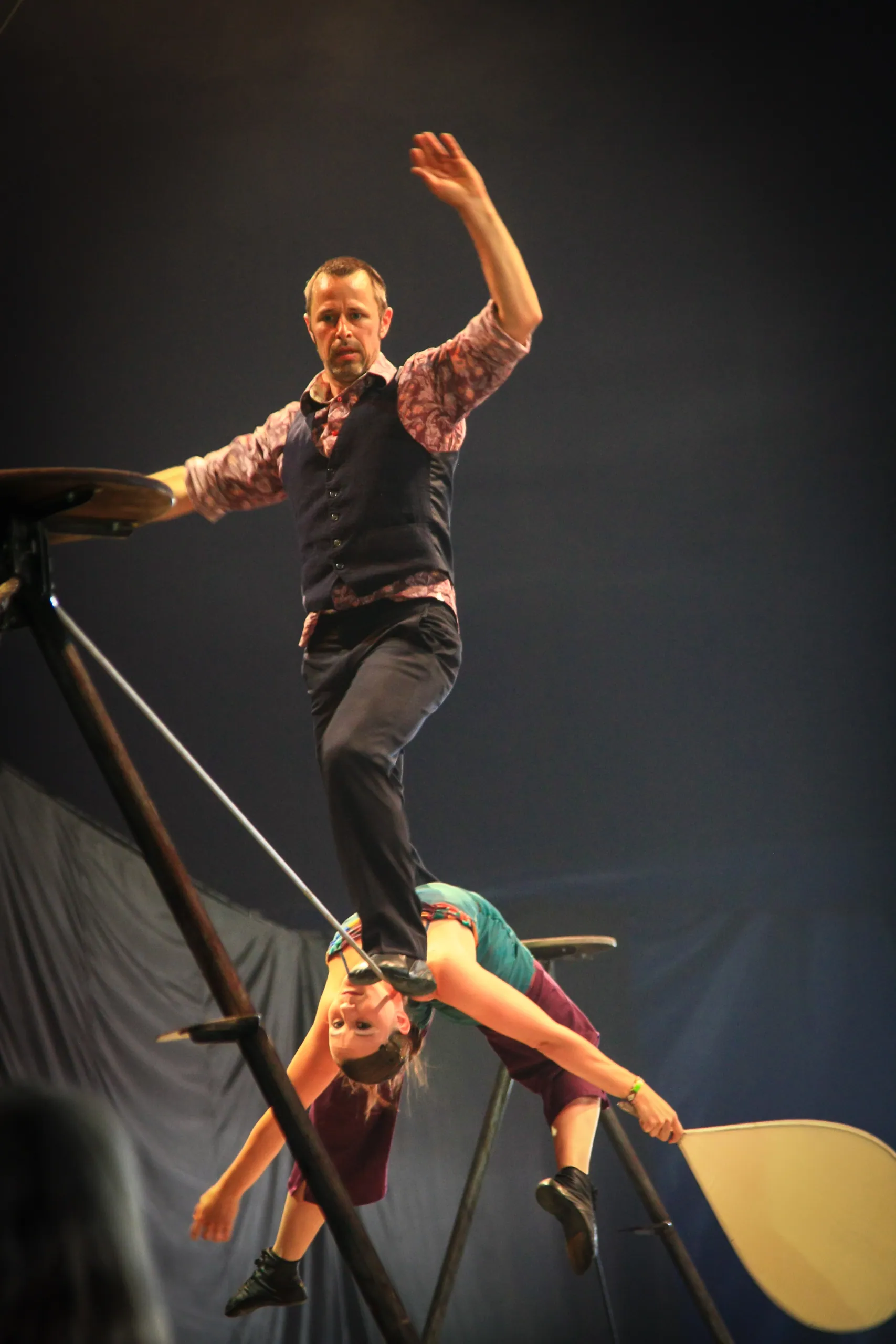 F-ART tightrope act, Circus Tent