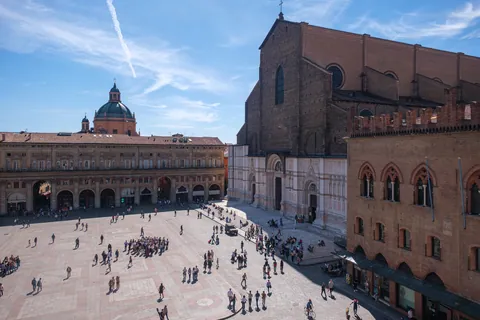 Piazza Maggiore, Bologna