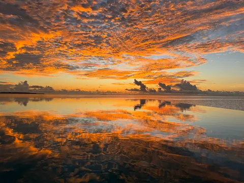 Infinity Pool Sunset @ Amilla Maldives