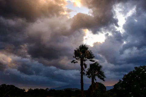 Storm Coming, Cala Rossa, Corsica