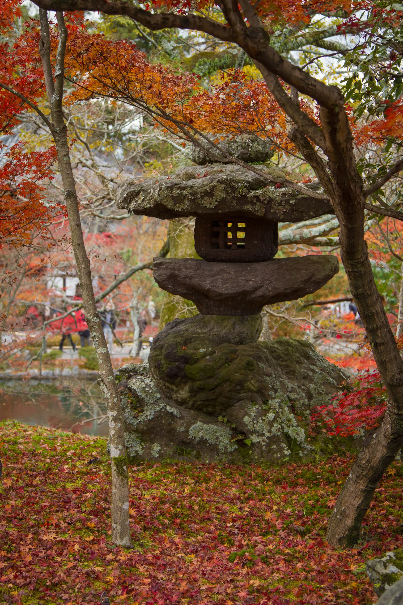Stone lantern in Eikando Temple, Kyoto