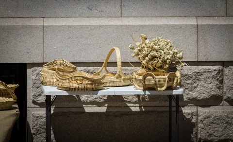 Sweetgrass Baskets, Meeting Street