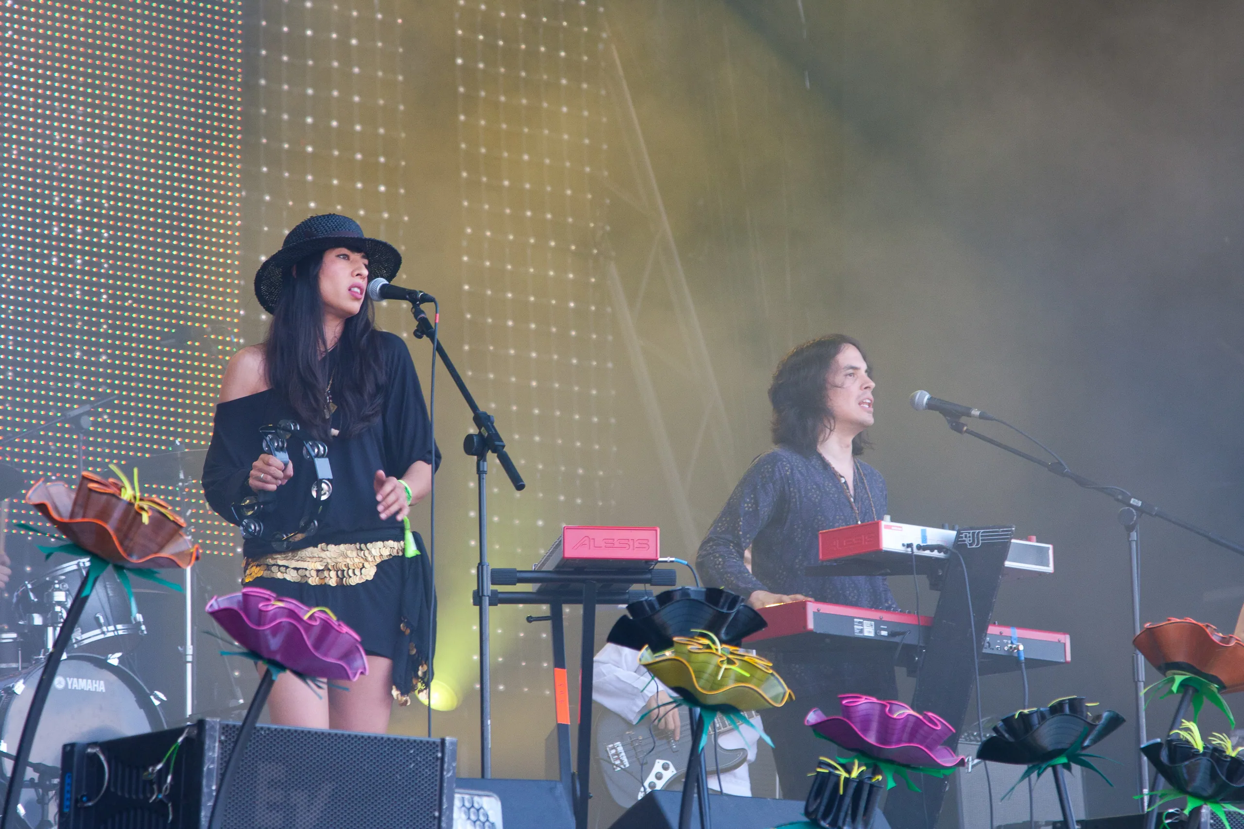 Phenomenal Handclap Band, West Holts Stage