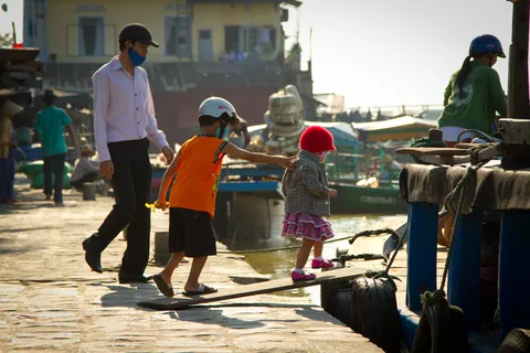A little helping hand, Hoi An