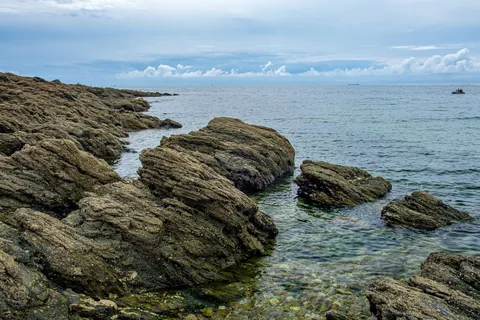 Swanpool Beach Shoals