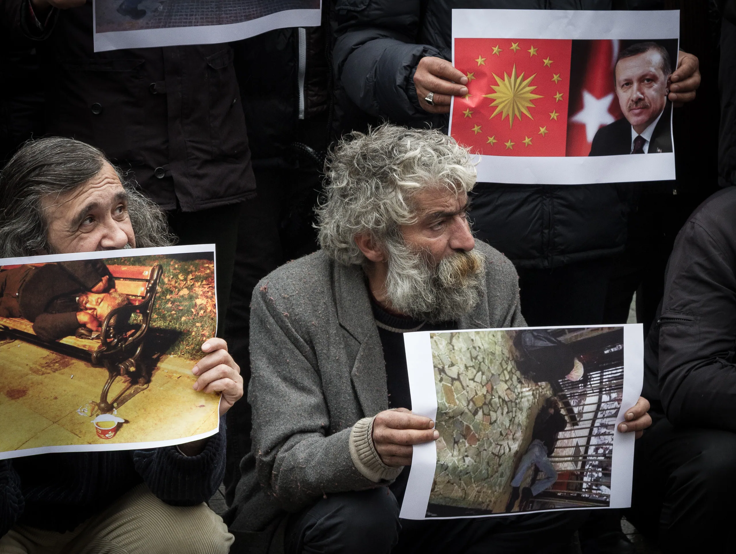 Homeless Turkish men protesting the economic policies of President Recep Tayyip Erdoğan