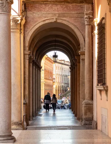 Via Galliera, Bologna