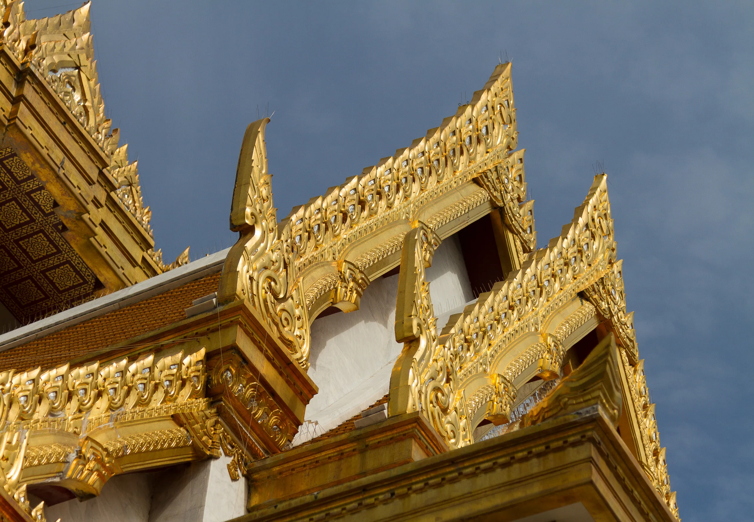 Exterior of Wat Traimit Temple, Chinatown, Bangkok