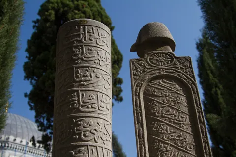 Gravestones outside Suleymaniye Camii