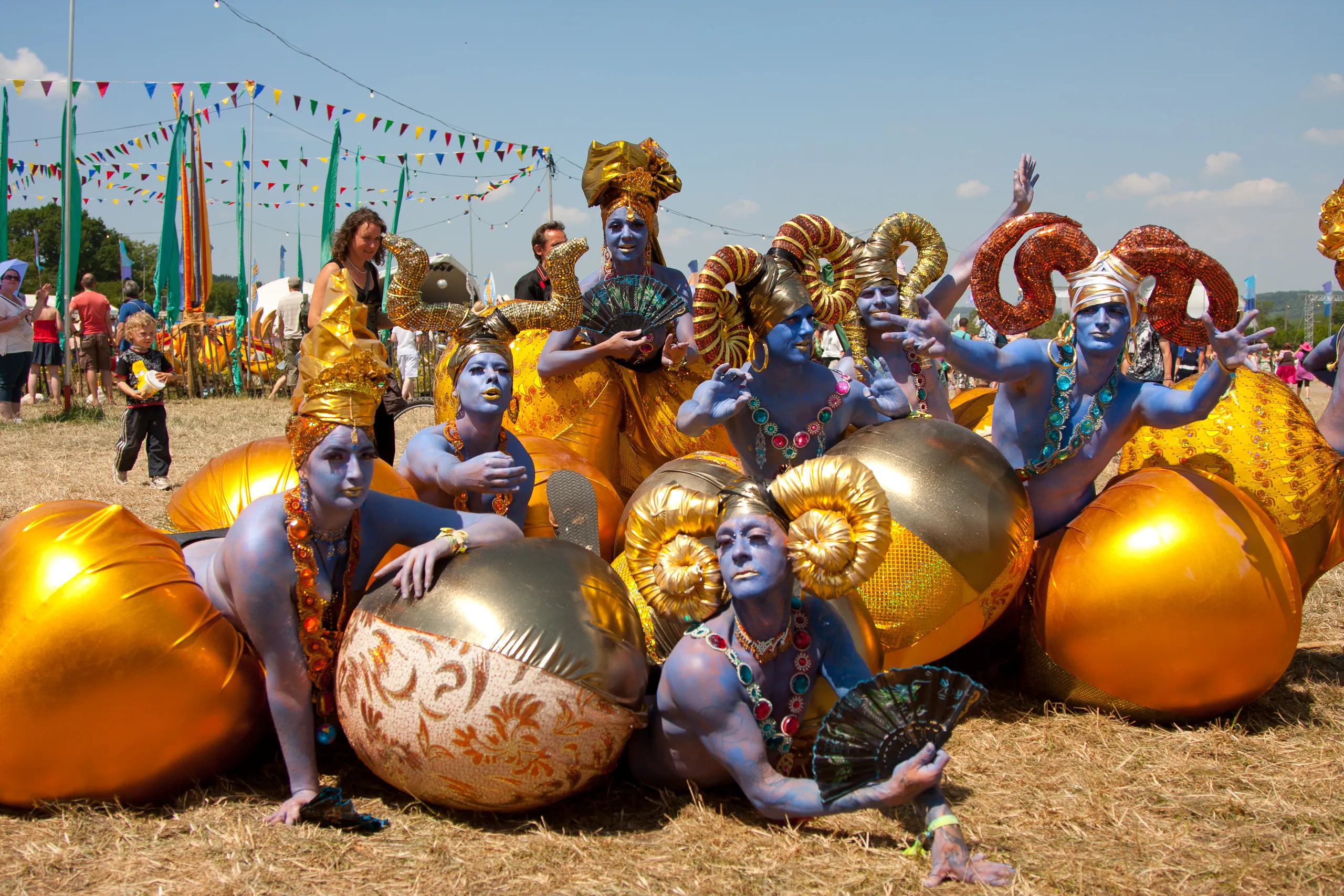 Troupe of Genies, Cabaret Field