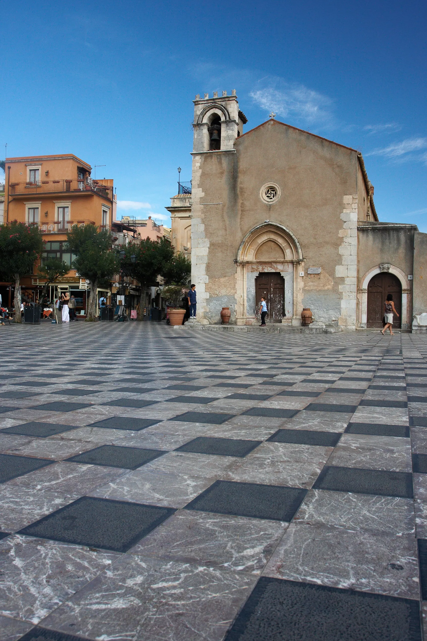 Piazza IX Aprile - Taormina, Sicily