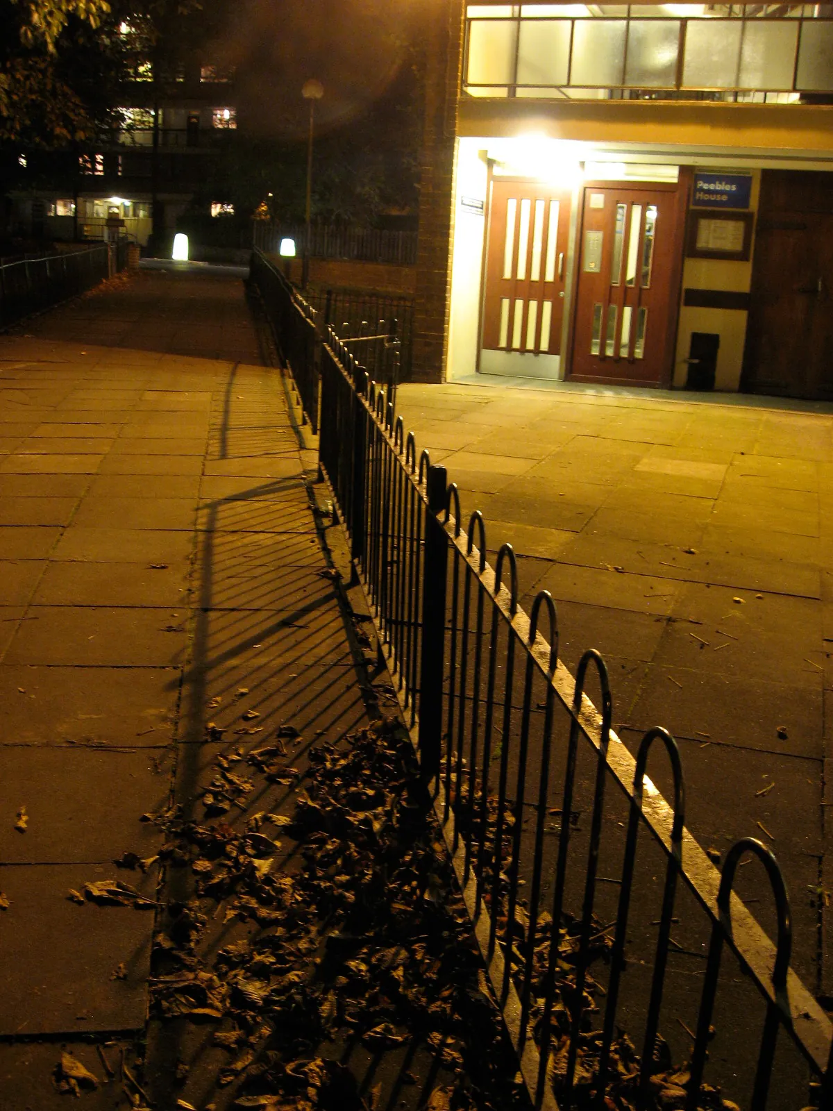 Estate, NW6