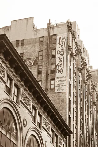 Vintage Wall Advertising, E 34th St