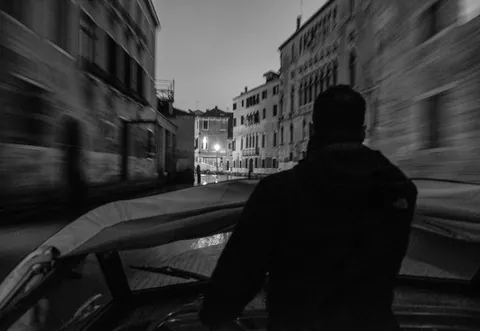 Entering Venice in Style