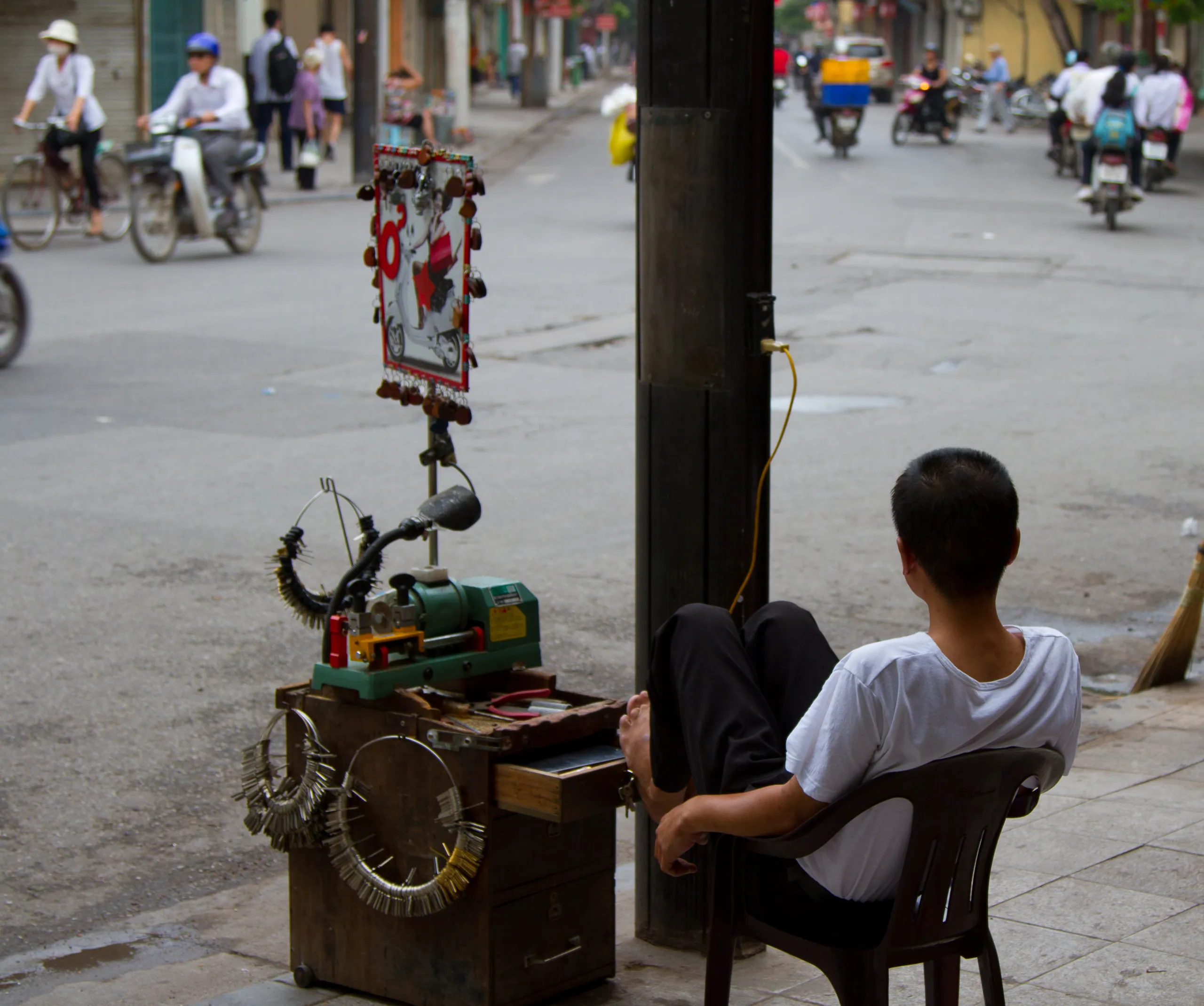Key cutter, Old Quarter, Hanoi