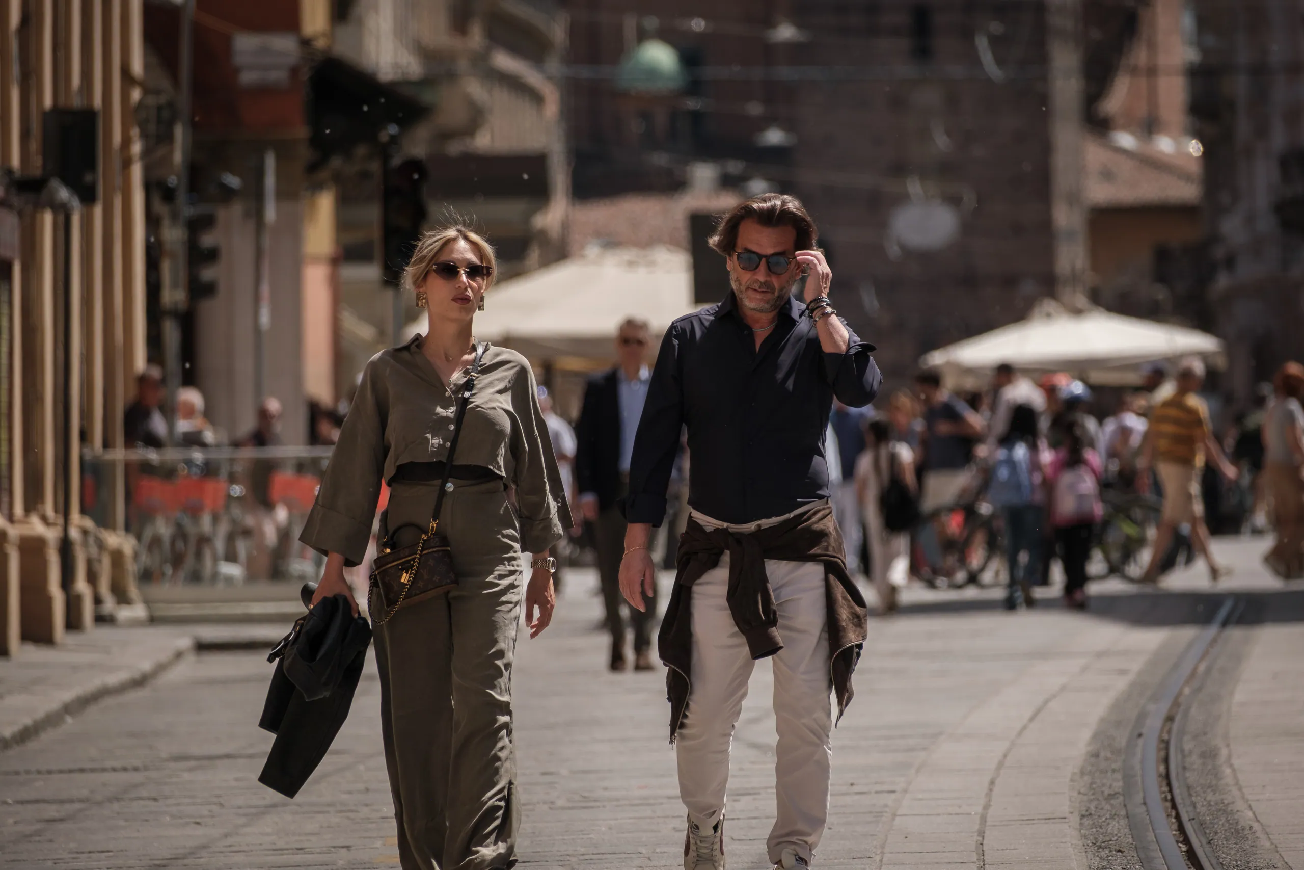 Cool customers, Via Ugo Bassi
