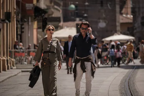 Cool customers, Via Ugo Bassi