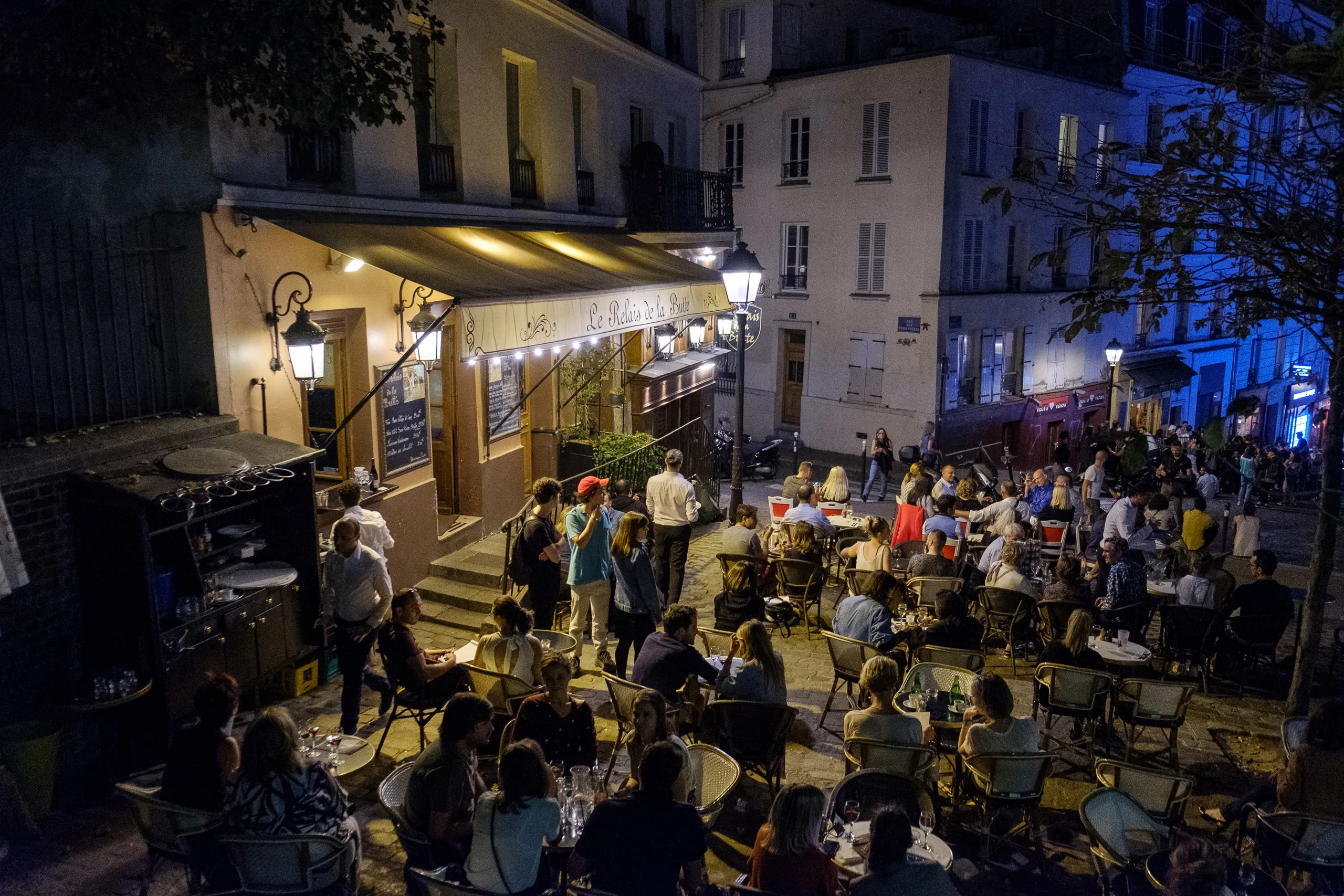 Montmartre, early autumn night
