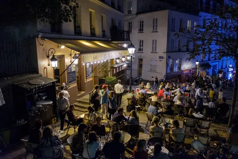 Montmartre, early autumn night