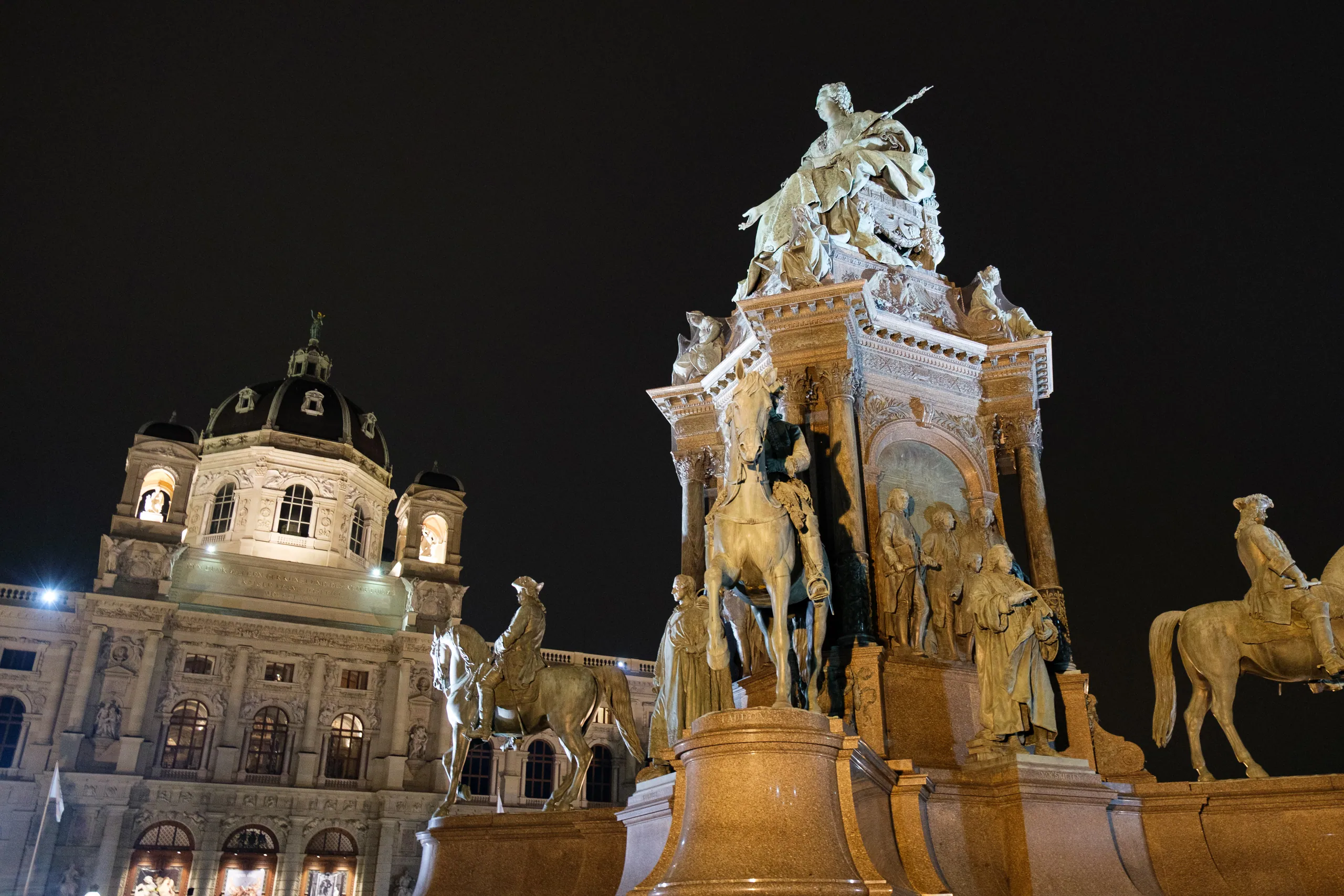 Maria Theriesenplatz