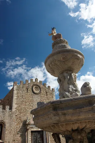 Piazza del Duomo - Taormina, Sicily