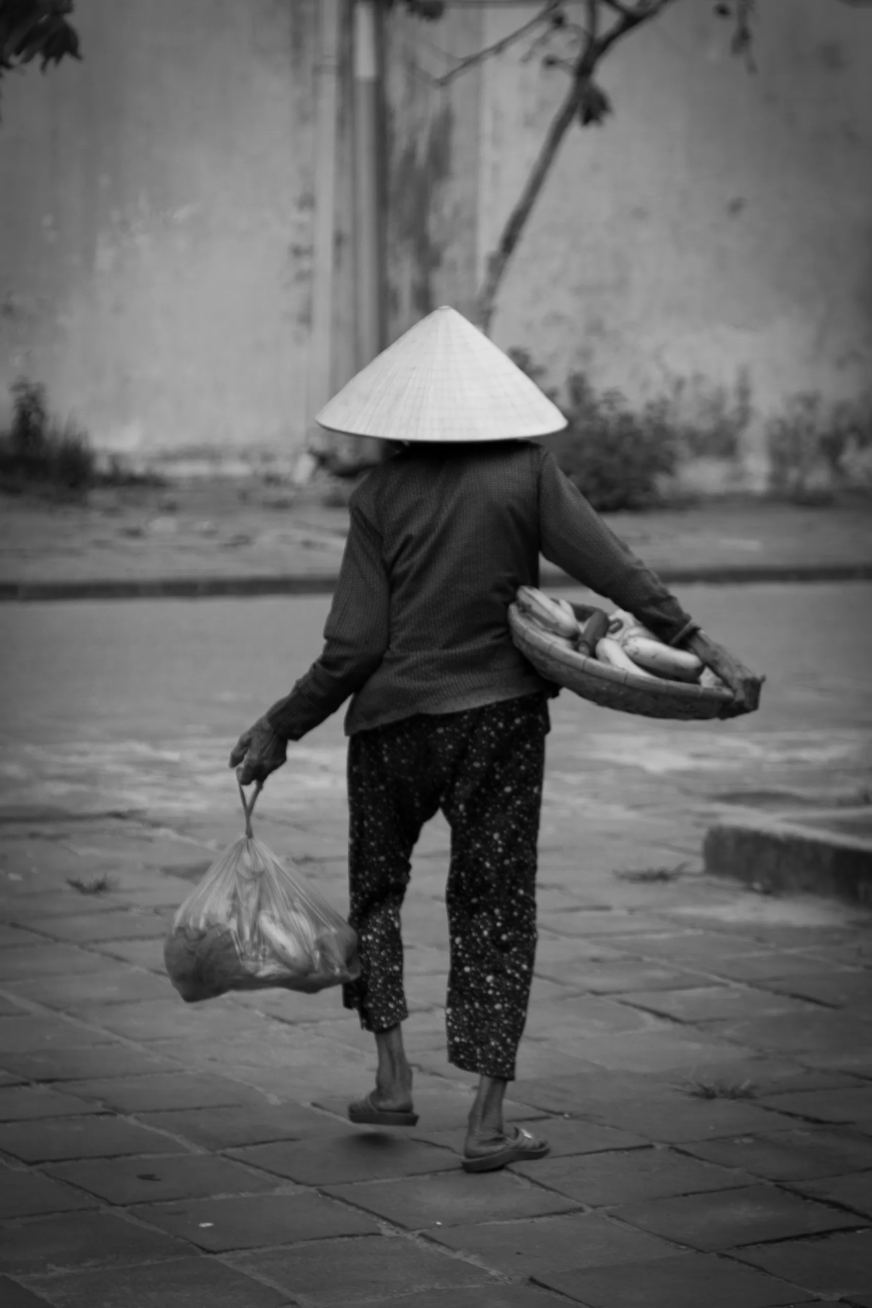 Ancient market seller, Hoi An