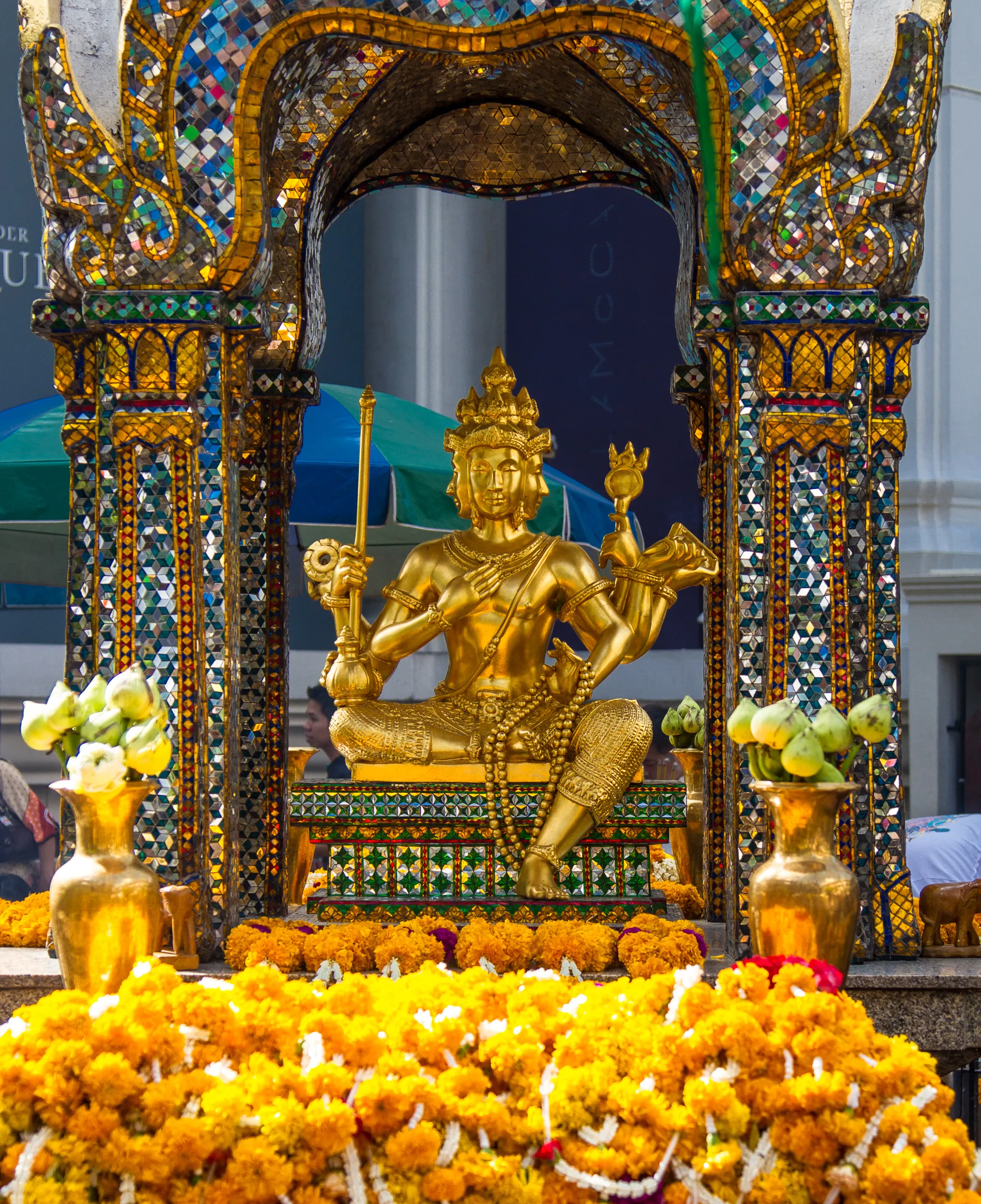 Erawan / Thao Mahaprom Shrine, Bangkok