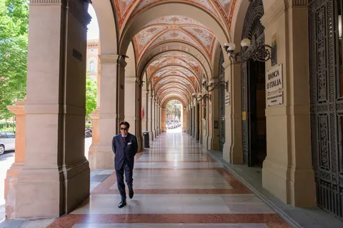 Dapper Gentleman of the Piazza Cavour, Bologna