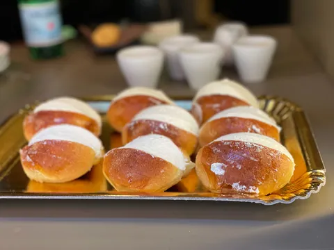 Maritozzi pastries, Roscioli Caffe