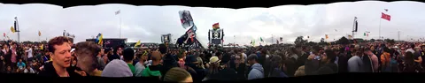 Crowd warming up for the Rolling Stones