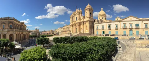 Noto Panorama