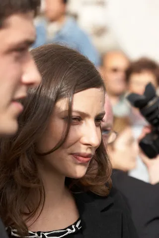 Anna Mouglalis at Chanel show