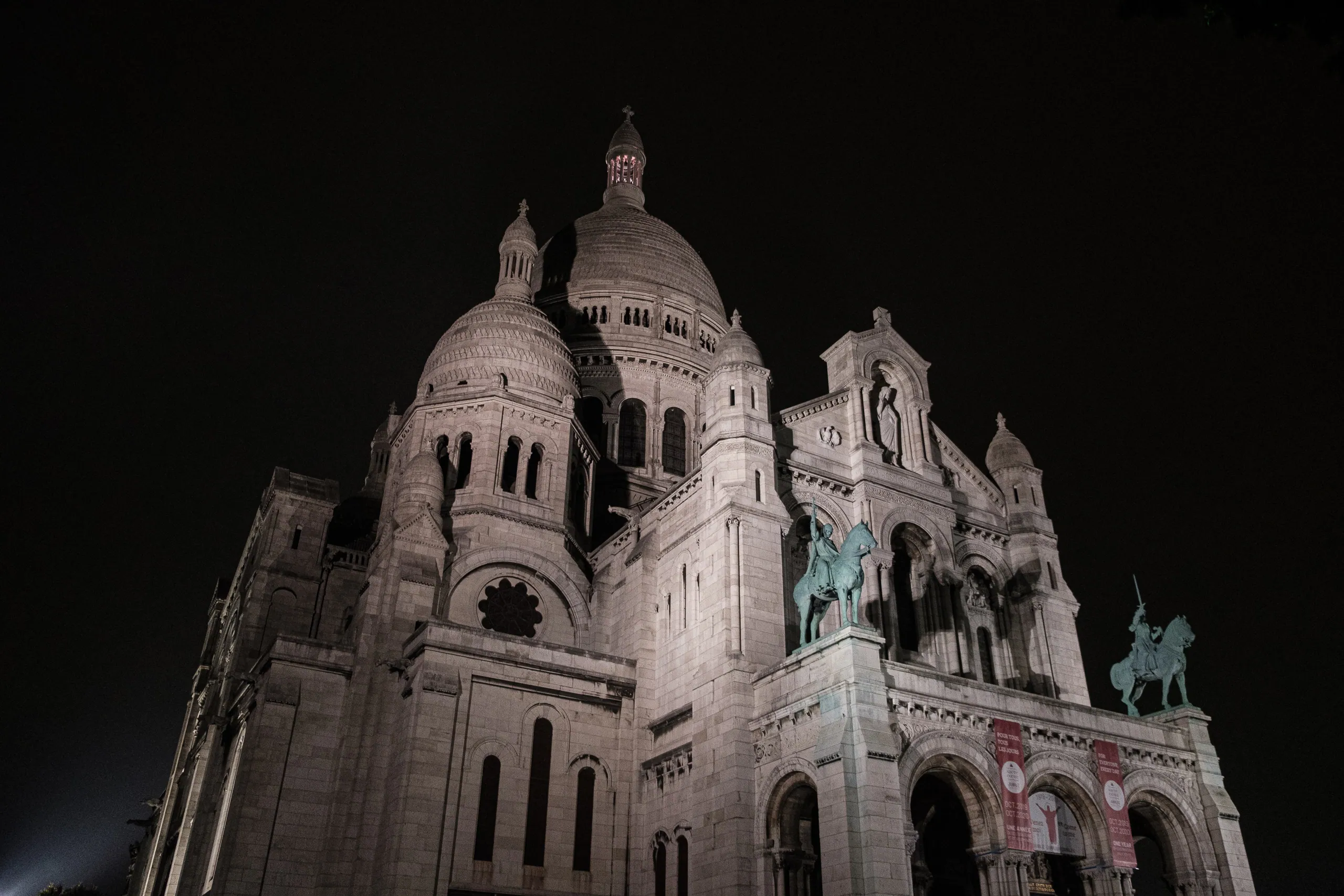Sacre Coeur by night