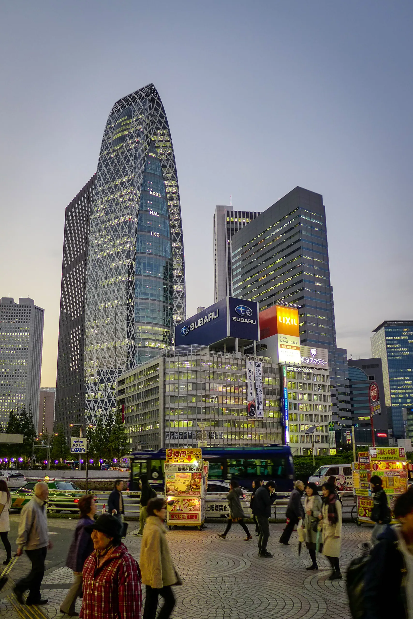 Shinjuku, early evening