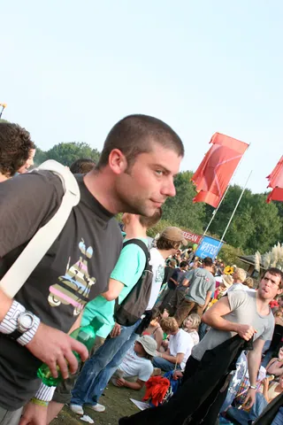 Glasto Steve Appears
