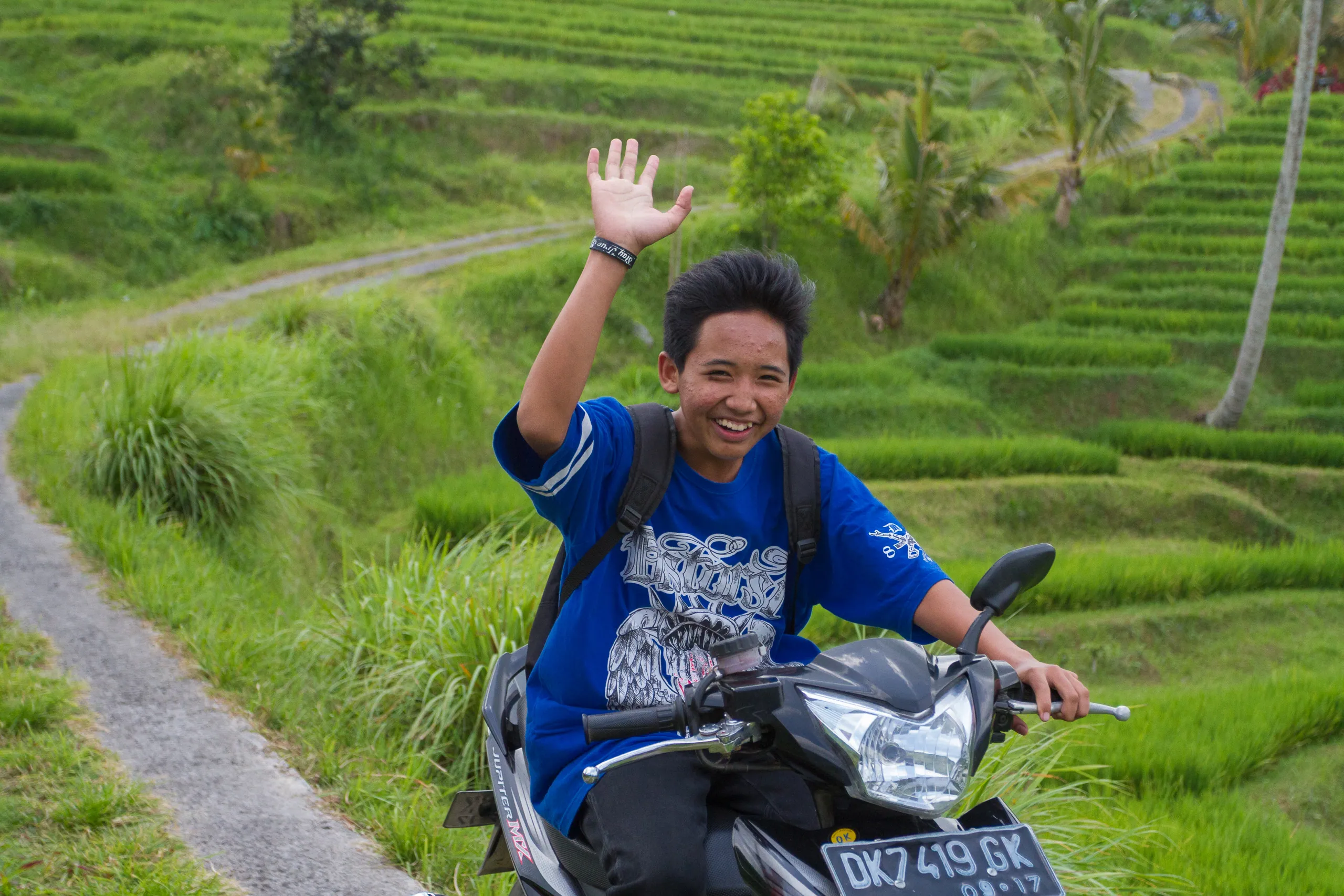 Moto Schoolboy, Jatuliwiyah Rice Terraces