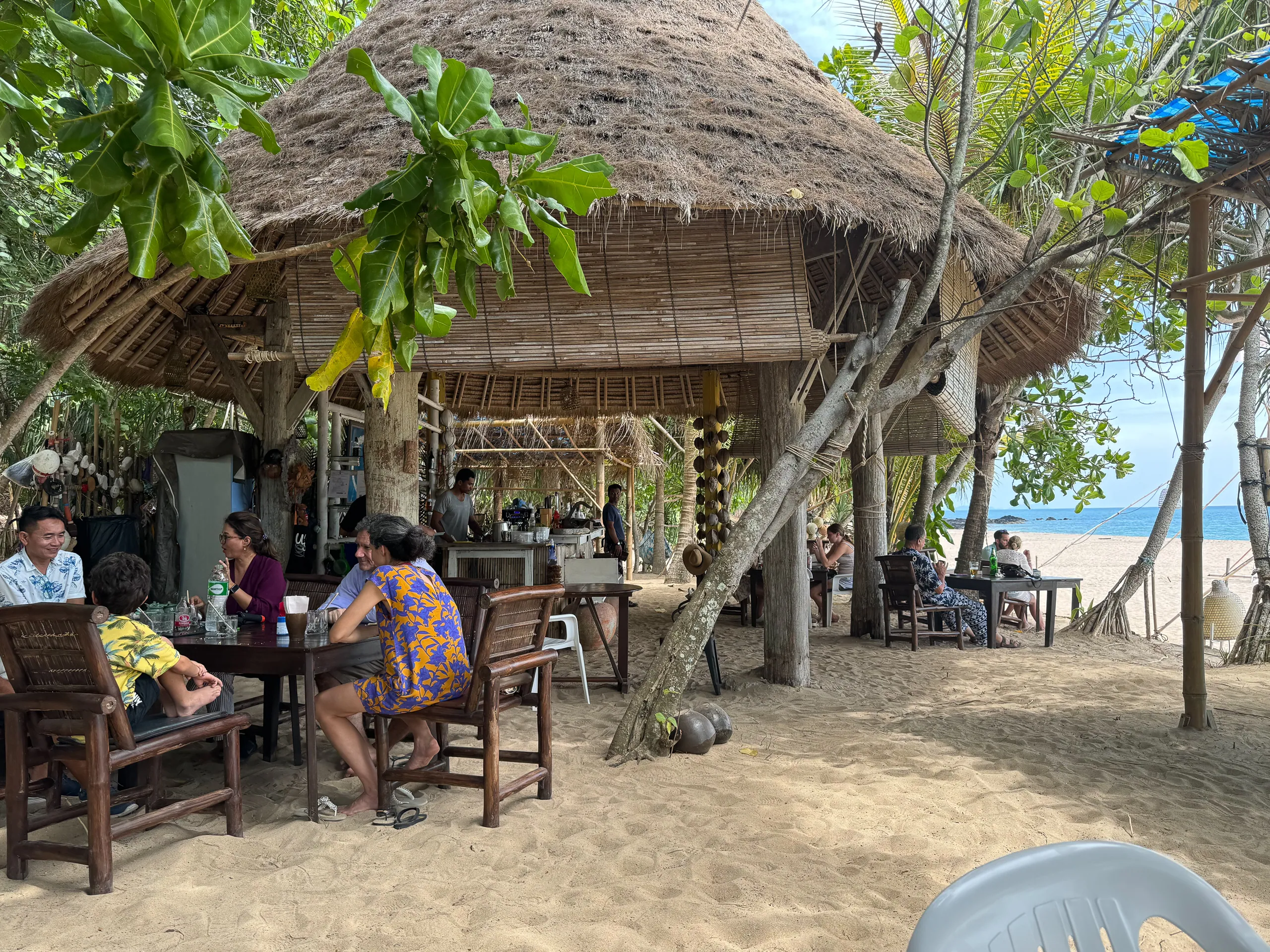 Same Same But Diffferent beach bar, Ko Lanta