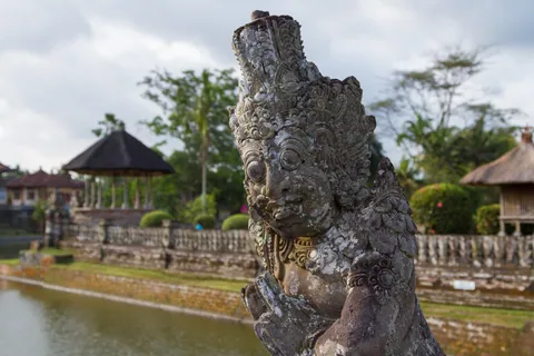 Guardian Statue, Taman Ayun Temple