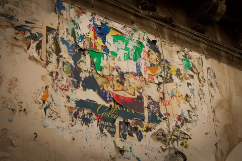 Old posters, Ortigia