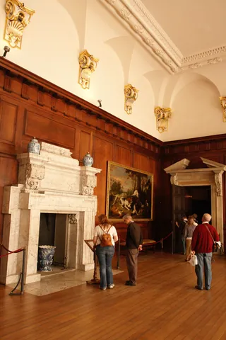Hampton Court Palace - Royal Apartments
